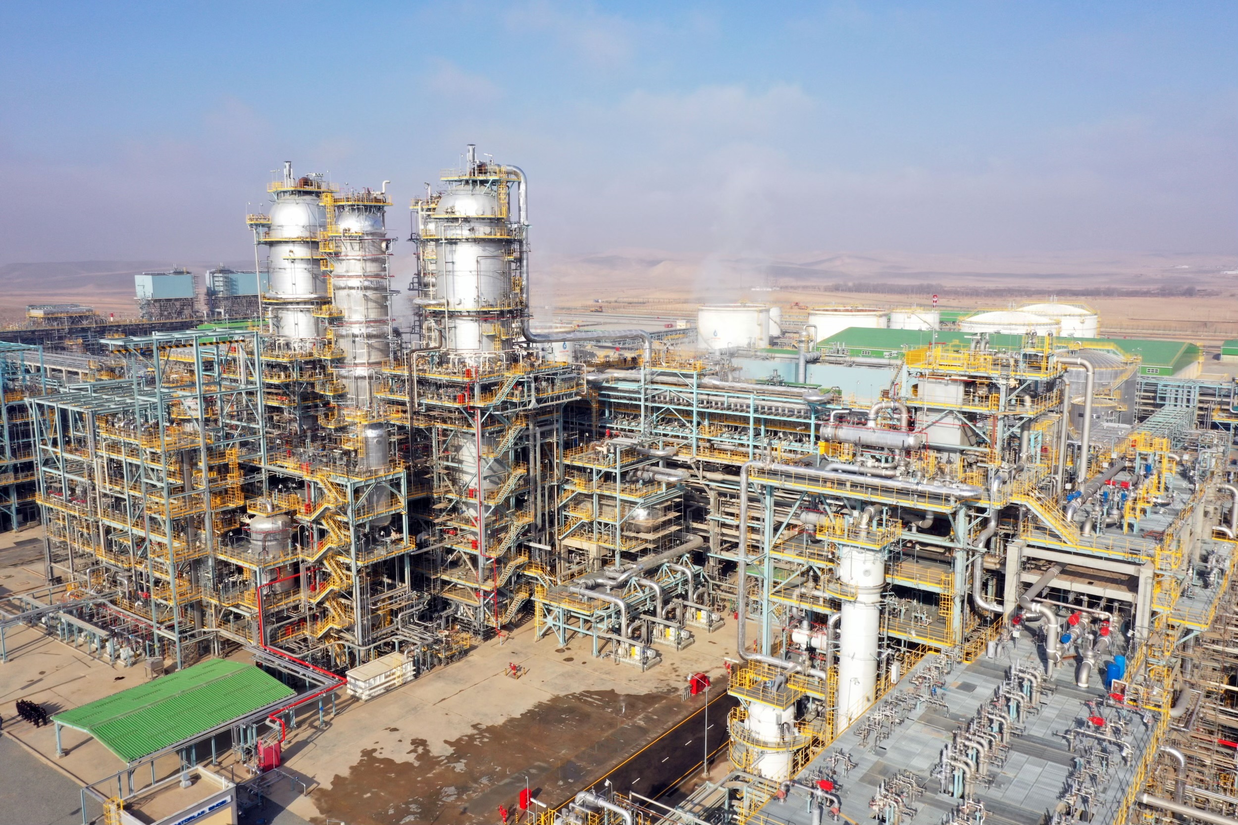 How Uzbekistan’s Plastics Gamble Offers Insights Into the Country and Region’s Future